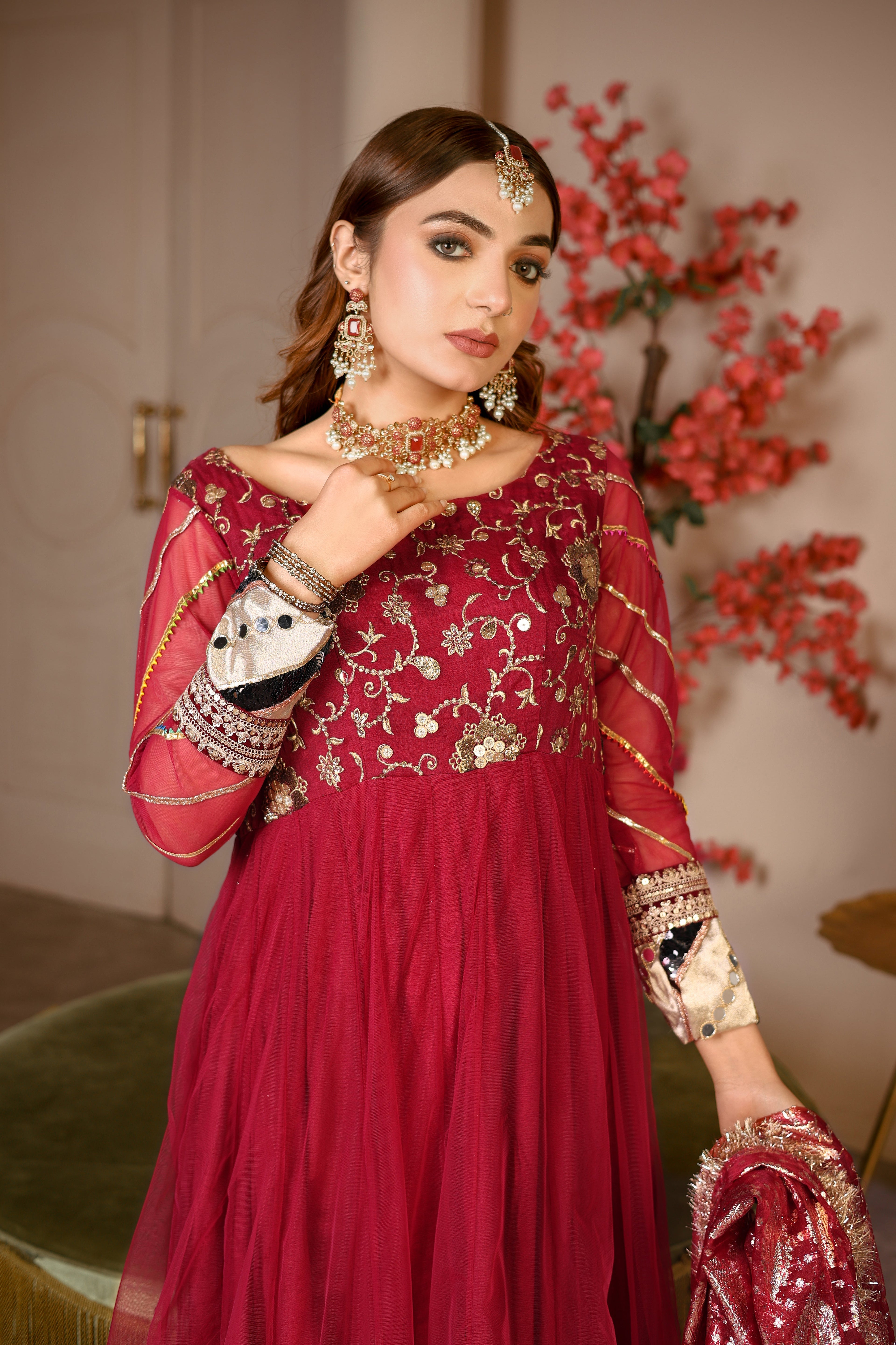 Maroon pishwaz